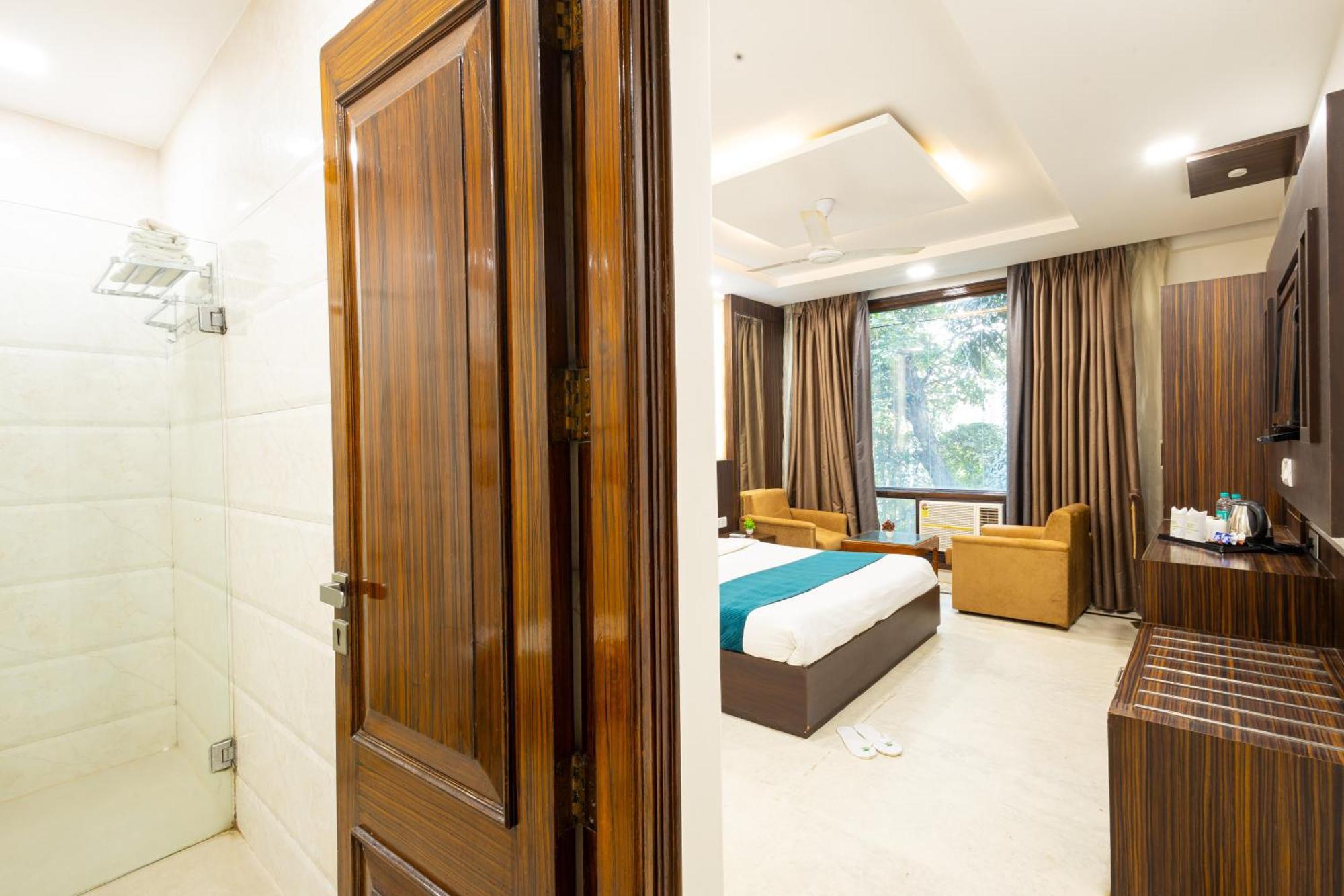 Hotel Panickers Residency - Ajmal Khan Market Near Karol Bagh Metro Delhi  Exterior photo