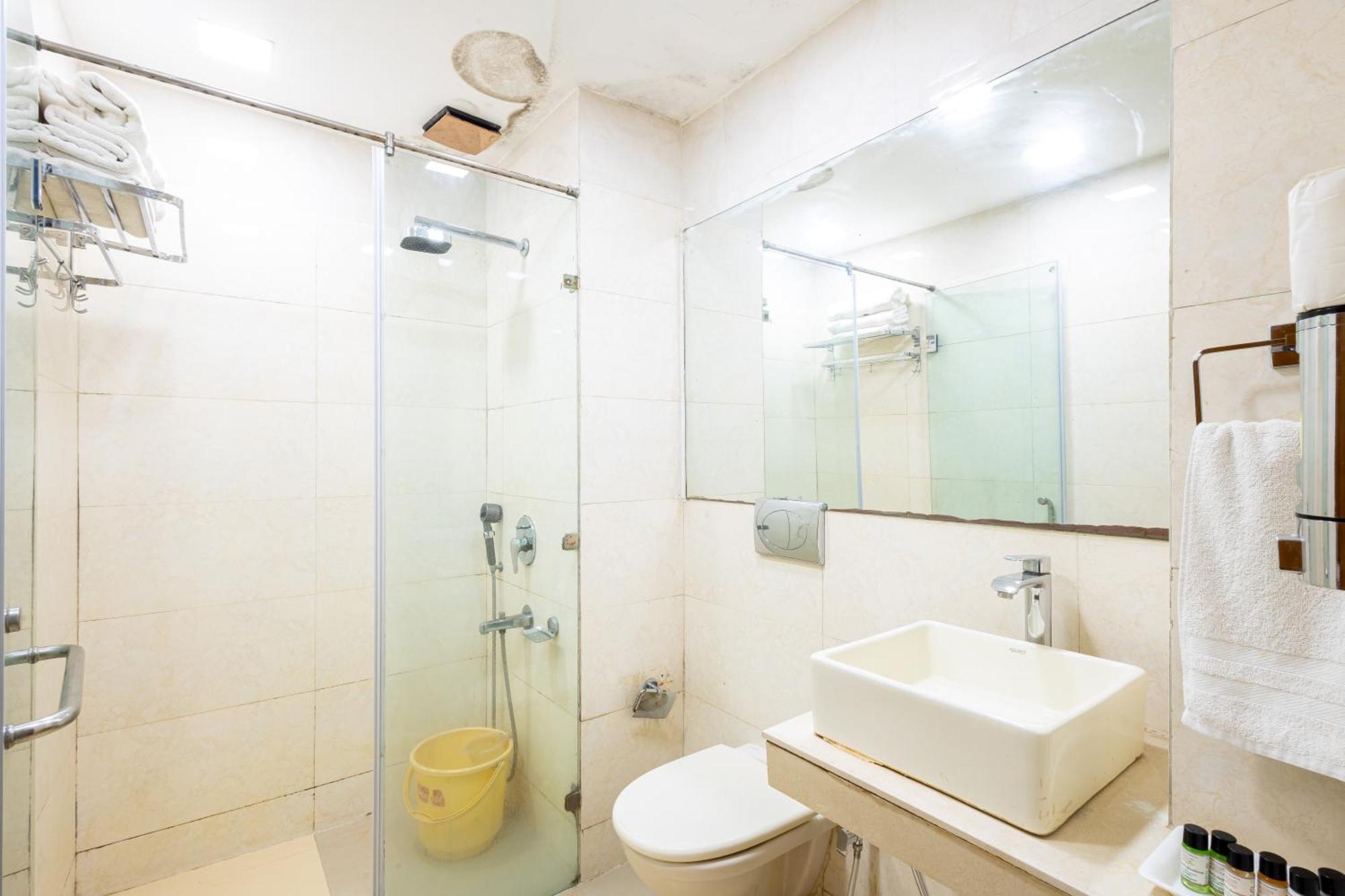 Hotel Panickers Residency - Ajmal Khan Market Near Karol Bagh Metro Delhi  Exterior photo